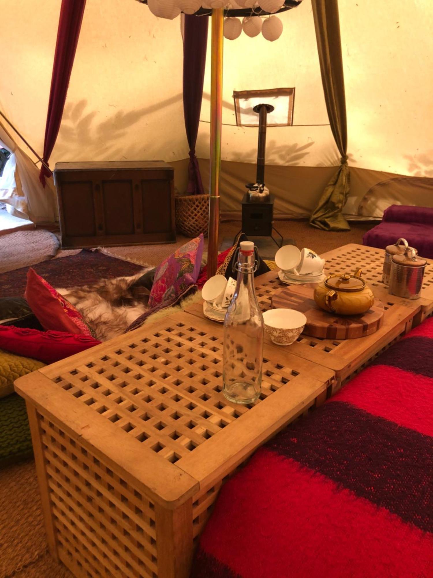 Готель Hollington Park Glamping Ньюбері Екстер'єр фото