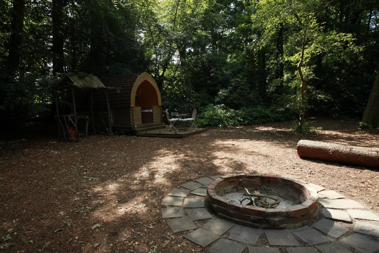 Готель Hollington Park Glamping Ньюбері Екстер'єр фото