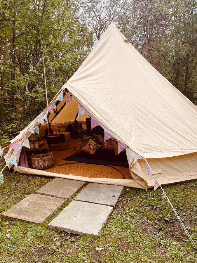 Готель Hollington Park Glamping Ньюбері Екстер'єр фото